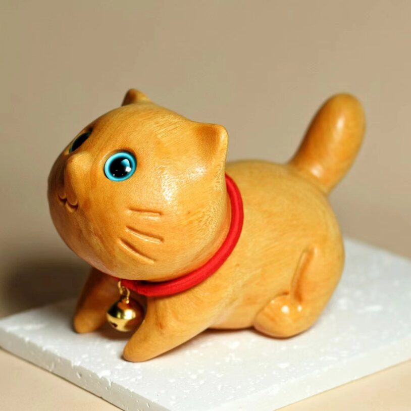 Cute Cat Wooden Sculptures Statue （Garapa） - Image 2